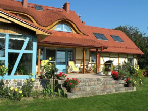 Tasteful villa on the Polish coast in beautiful nature Lovely garden sauna in Karwienskie Bloto Pierwsze